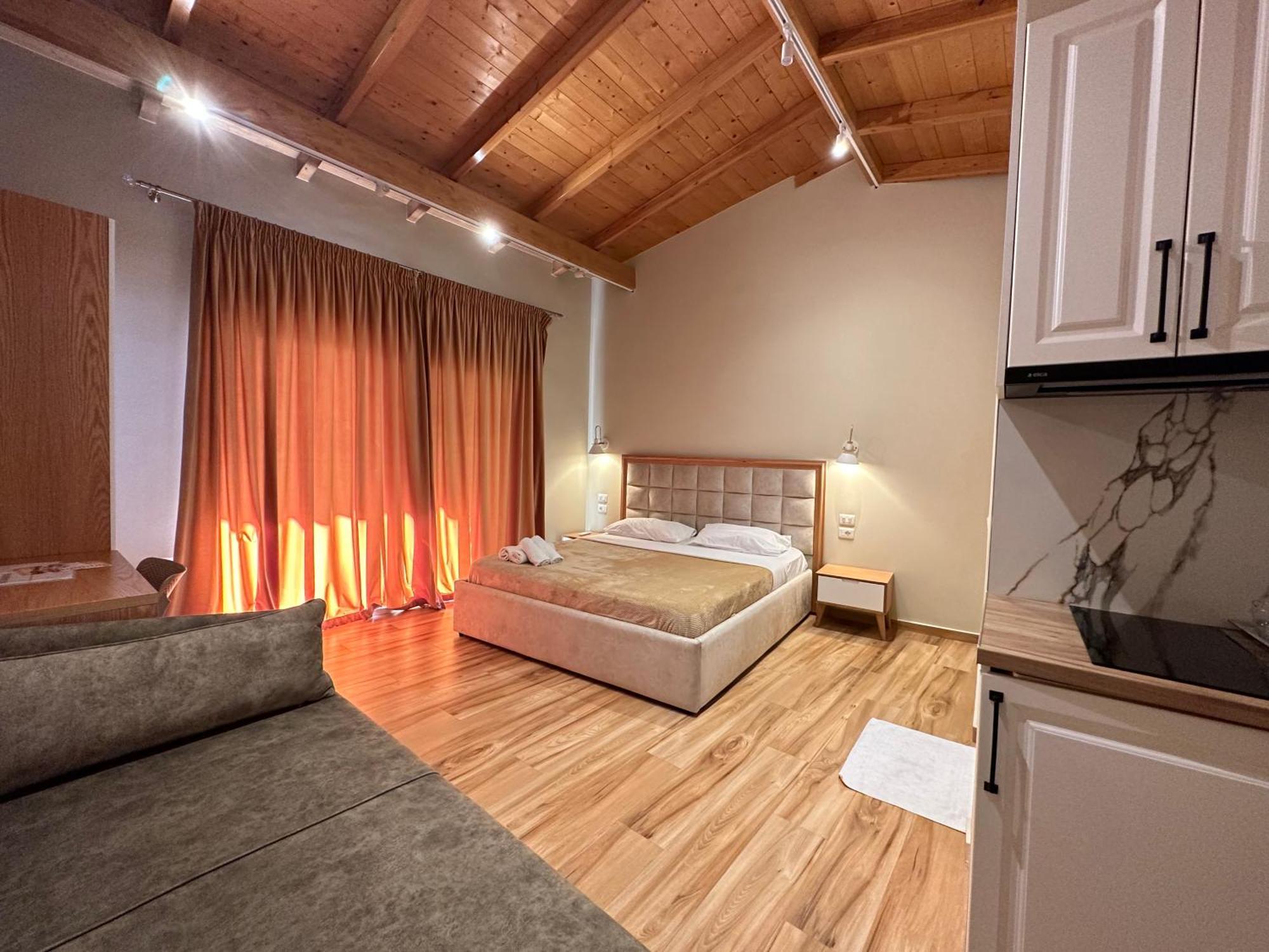 Arial Penthouse Suites Vlorë Exteriör bild